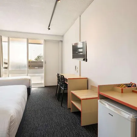Nightcap At Waltzing Matilda Hotel Springvale Exterior photo