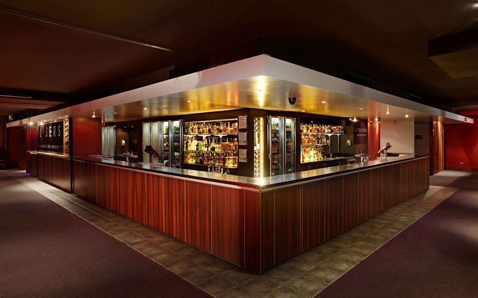 Hotel Nightcap At Waltzing Matilda